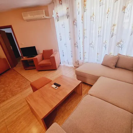 Kambani Bells Complex 3*